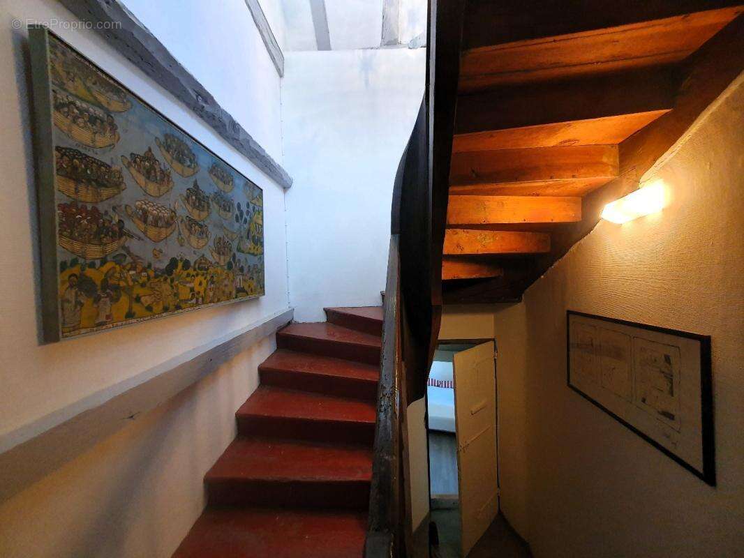 Appartement à VILLEFRANCHE-DE-ROUERGUE