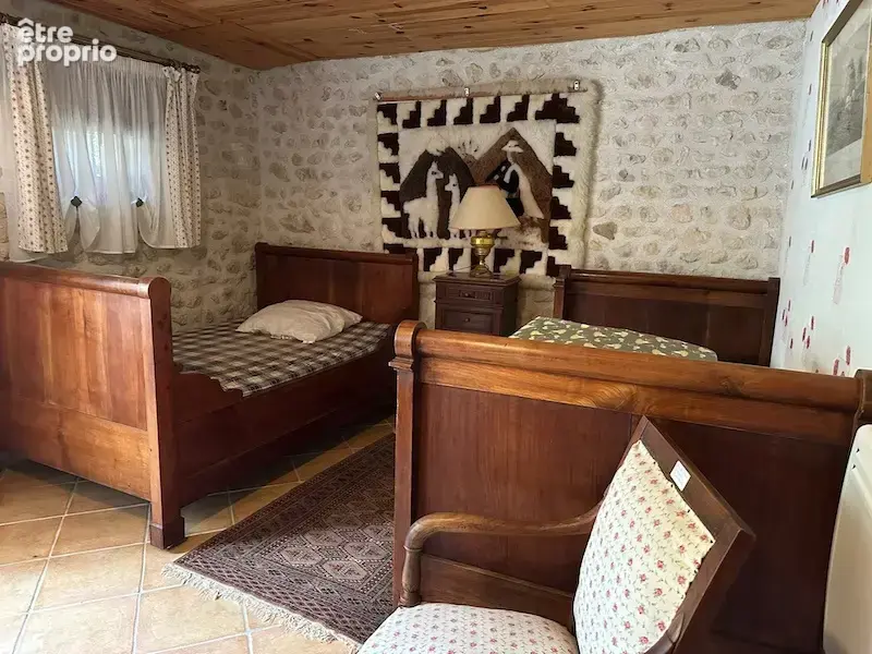 Belle maison de caractère avec piscine chauffée et grand jardin - photo 3