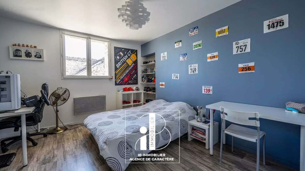 Maison à MORET-SUR-LOING