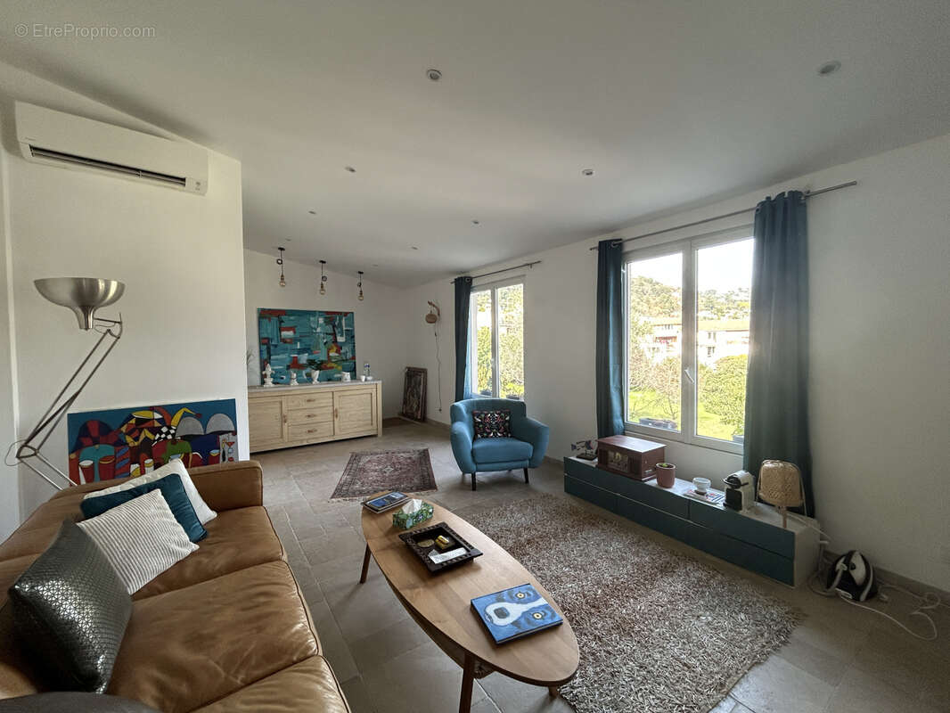 Maison à LA COLLE-SUR-LOUP