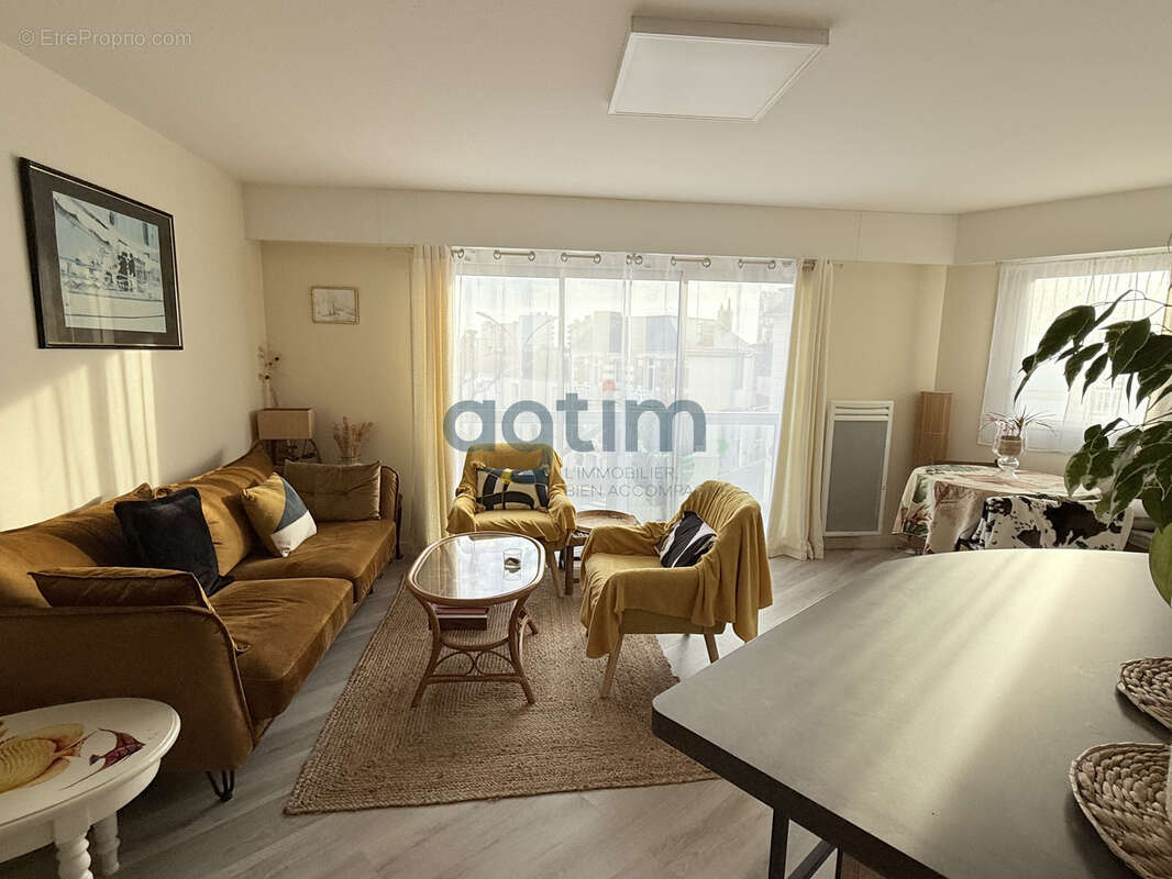 Appartement à LES SABLES-D'OLONNE