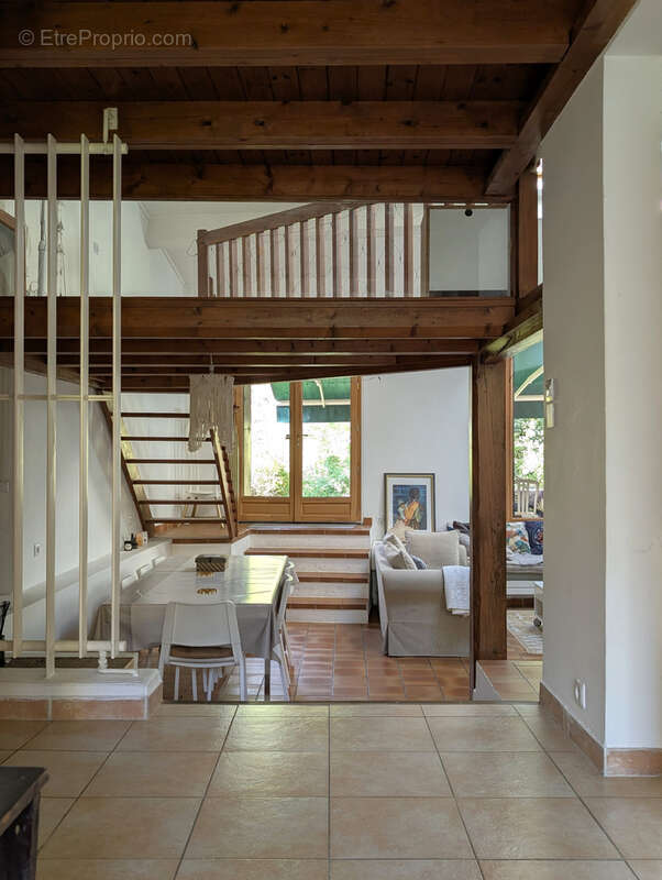 Maison à CASTELNAU-LE-LEZ