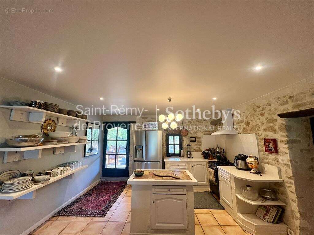 Maison à SAINT-REMY-DE-PROVENCE