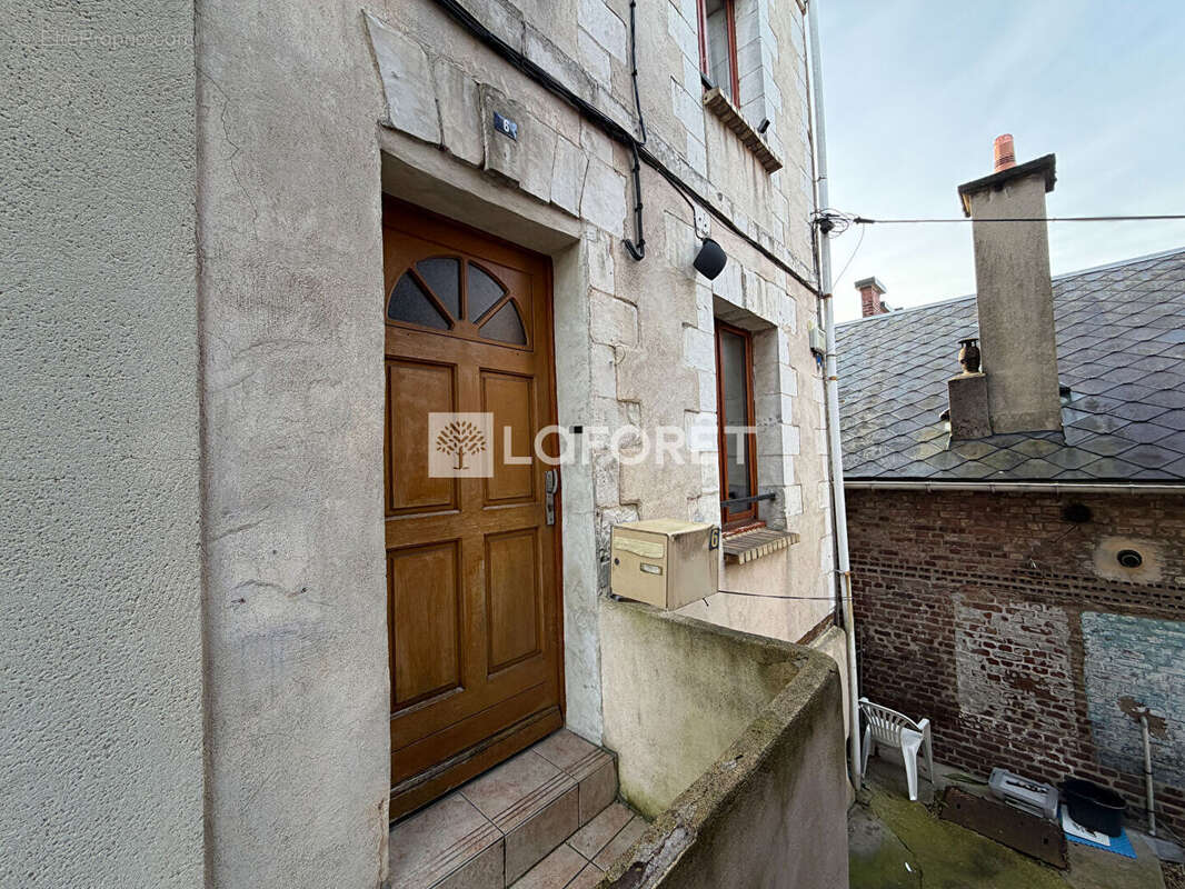 Maison à LILLEBONNE