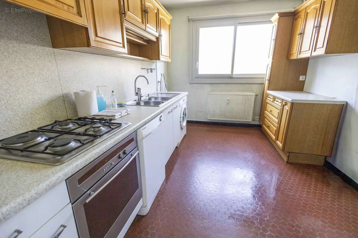 Appartement à CALUIRE-ET-CUIRE