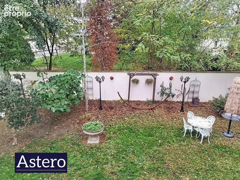  Propriété d’exception au Plessis Trévise : 260 m² de volumes rares sur 830 m² de terrain - photo 3