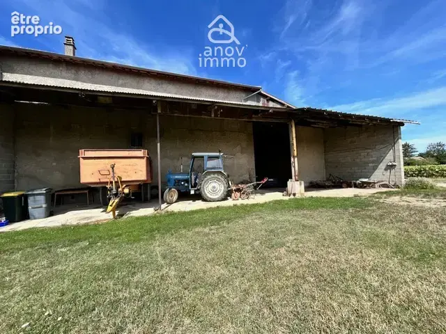 Grand corps de ferme avec 2 logements et dépendances - photo 19