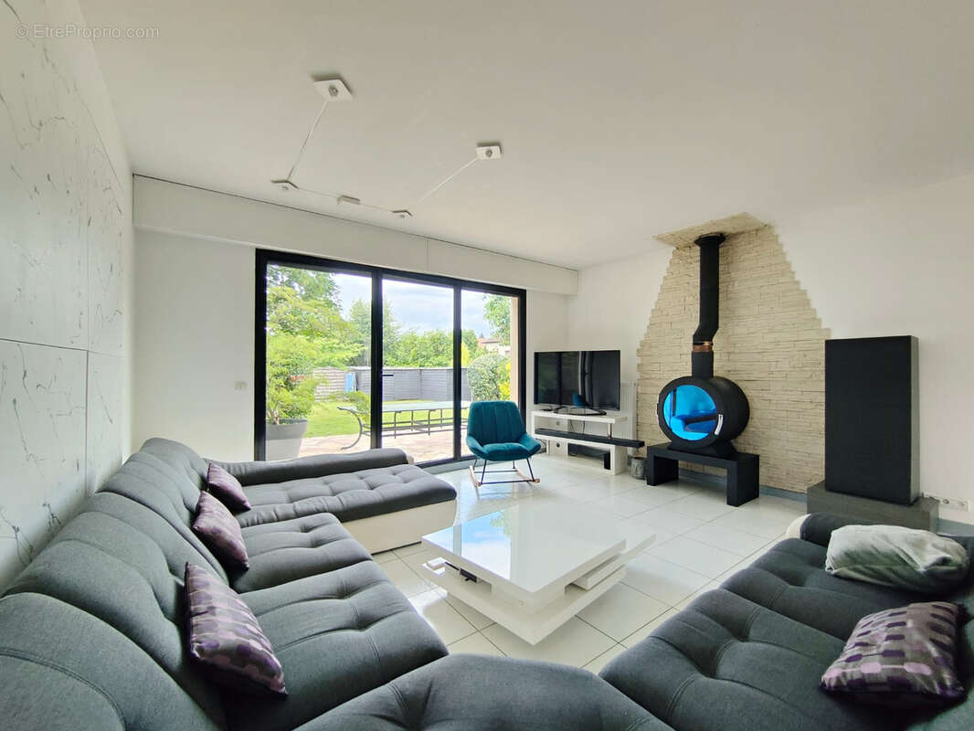 Pavillon individuel de 161m2 IGNY - photo 3