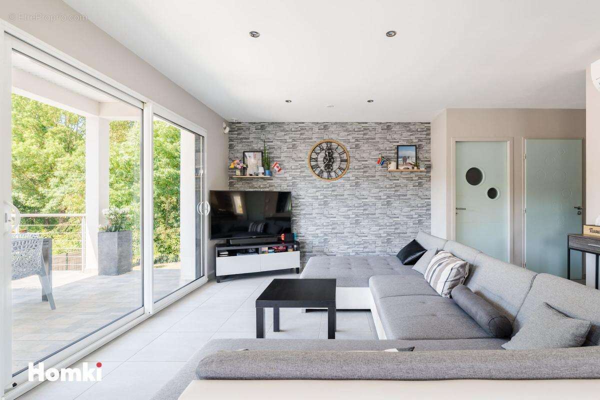 Maison/Villa T6 de 155 m2 à Saint-Clar-de-Rivière 31600,  Rue des Poiriers - photo 5