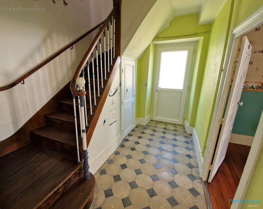 Maison à SANTENAY