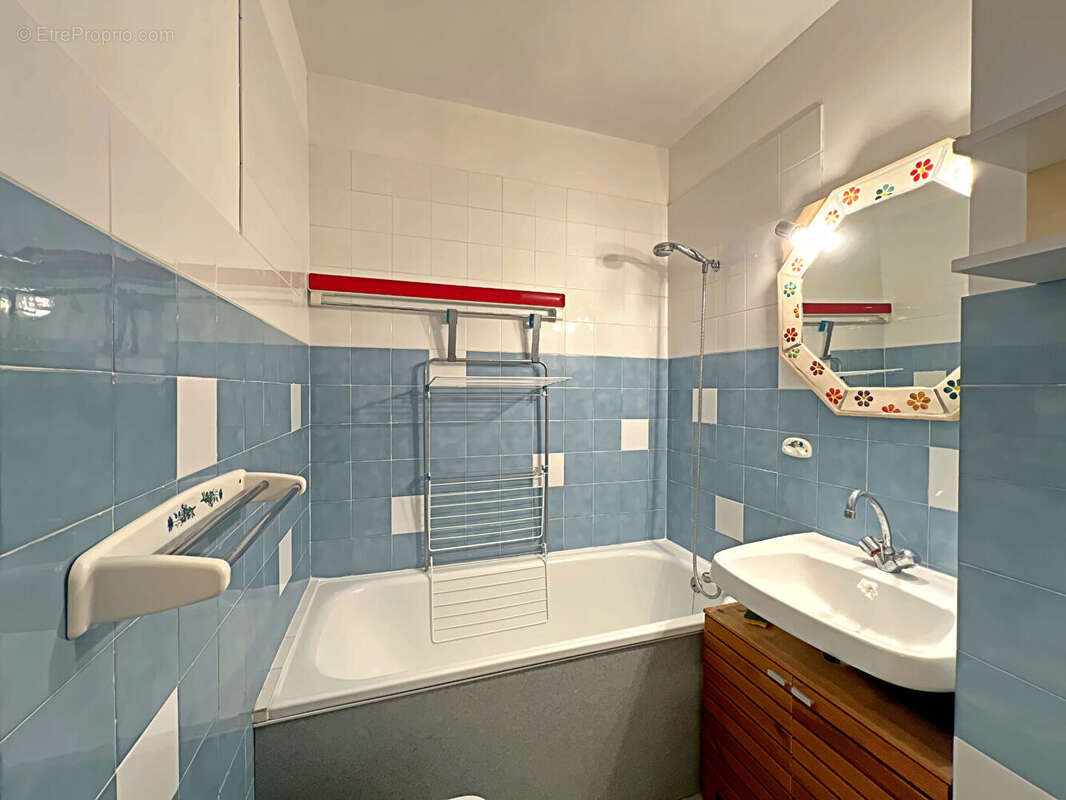 Appartement à VAUX-SUR-MER