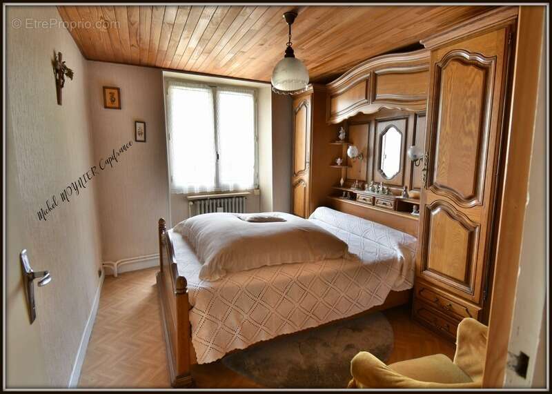 Bâtisse en pierre avec 97 m2 habitables et 600 m2 de potentiel, à LA ROCHE DE RAME (05) - photo 10