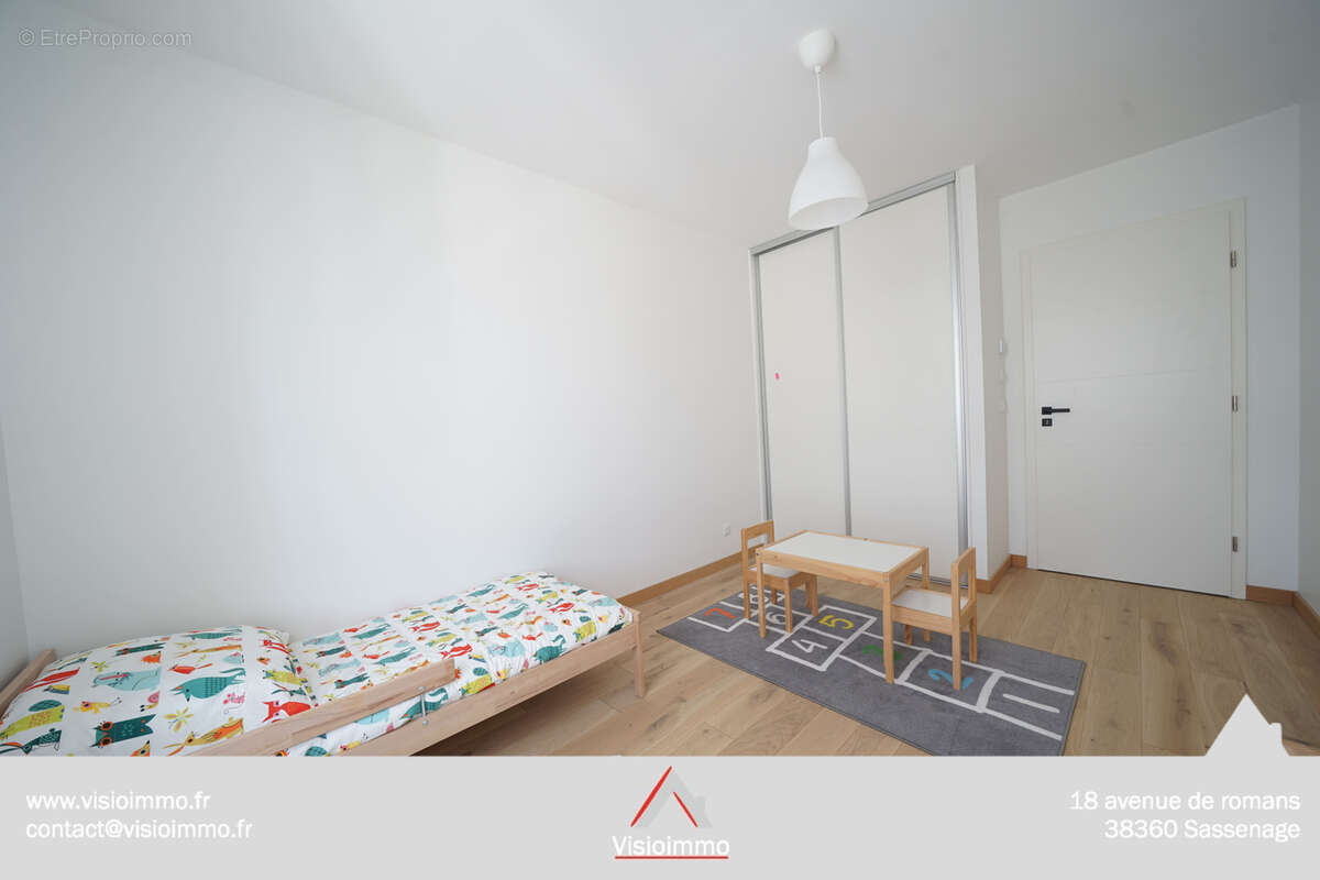 Appartement à MEYLAN
