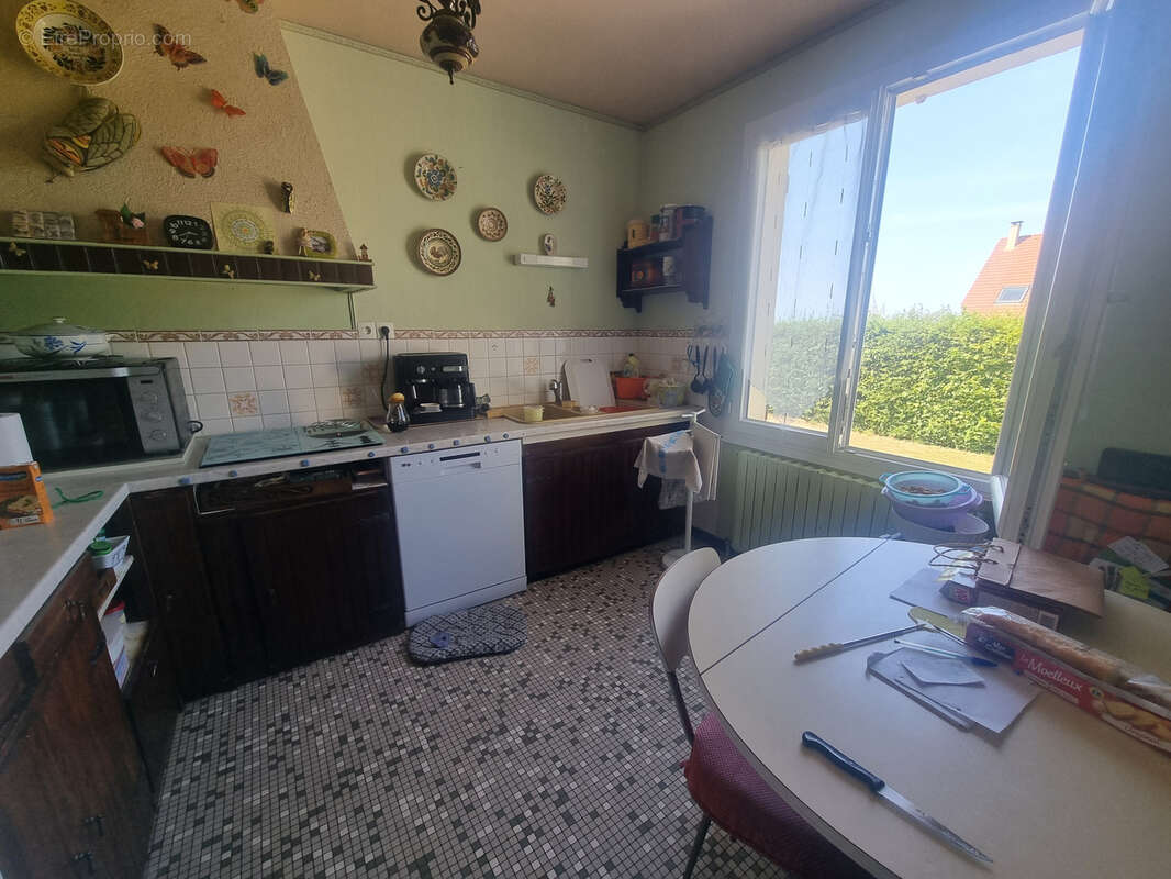 Maison à LE MELE-SUR-SARTHE