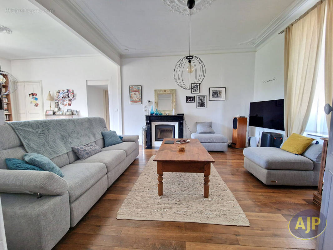 Maison à LA LIMOUZINIERE