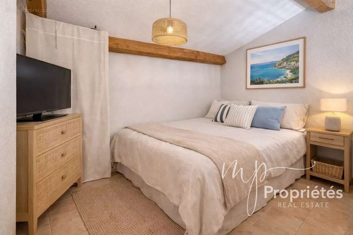 Appartement à RAYOL-CANADEL-SUR-MER