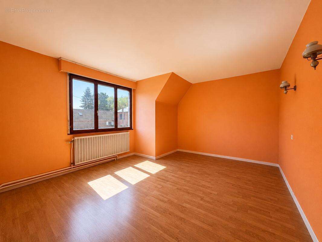Maison individuelle, 3 chambres, jardin, garage à Cagnoncles - photo 7