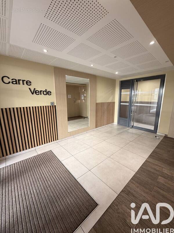 Photo 1 - Appartement à VITROLLES