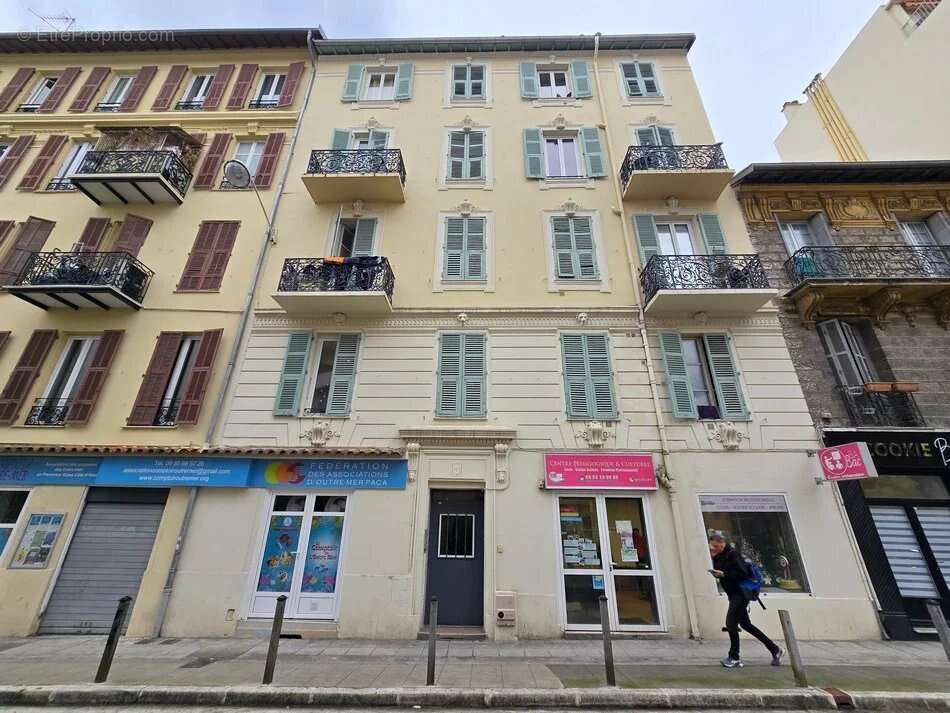 Libération/ Valrose Studio vendu loué proche toutes commodités - photo 9