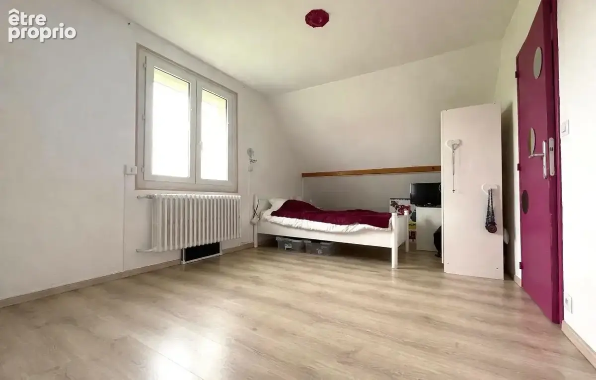 Maison 100 m² à Saint-Clement  - photo 8