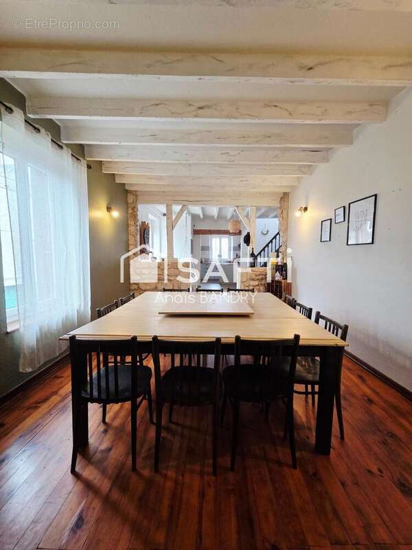 Photo 2 - Maison à REVILLON