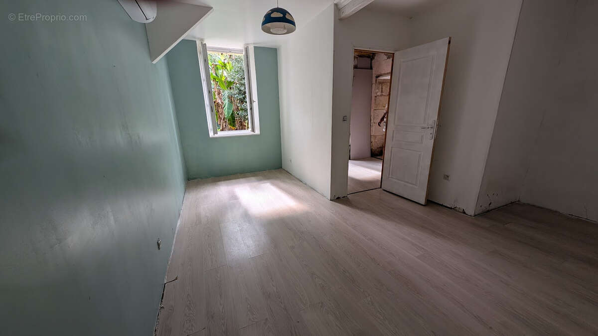 Maison à SAINT-GIRONS-D&#039;AIGUEVIVES