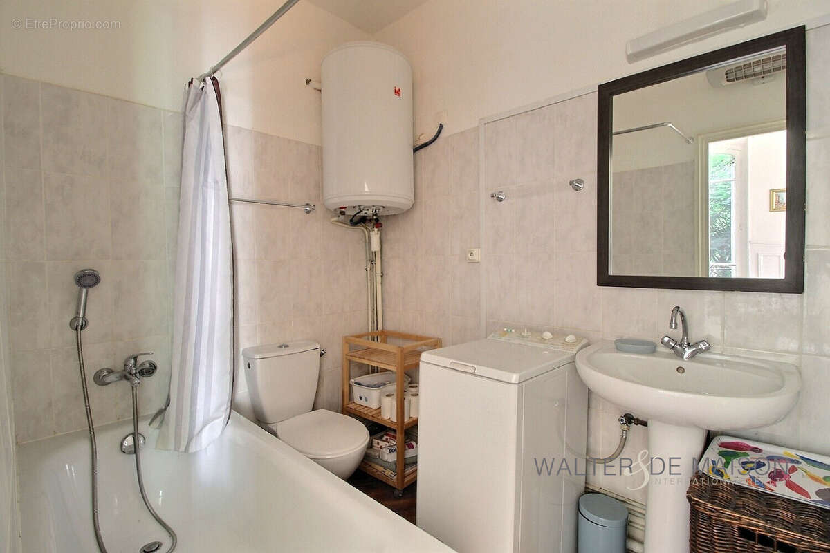 Appartement à VERSAILLES