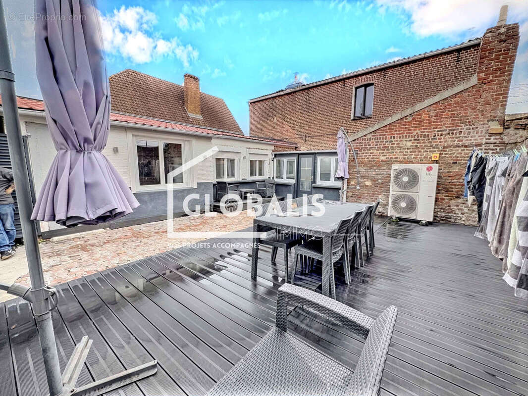 Maison à SAILLY-LABOURSE