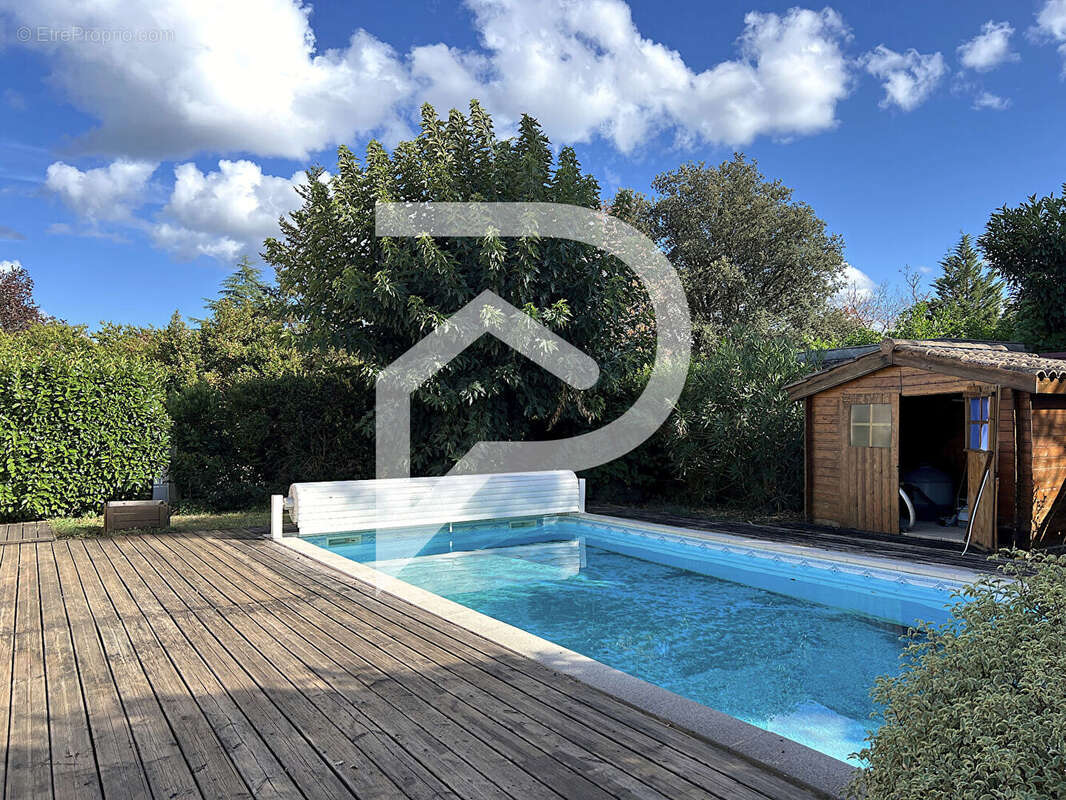 Maison à SAINT-DENIS-DE-PILE