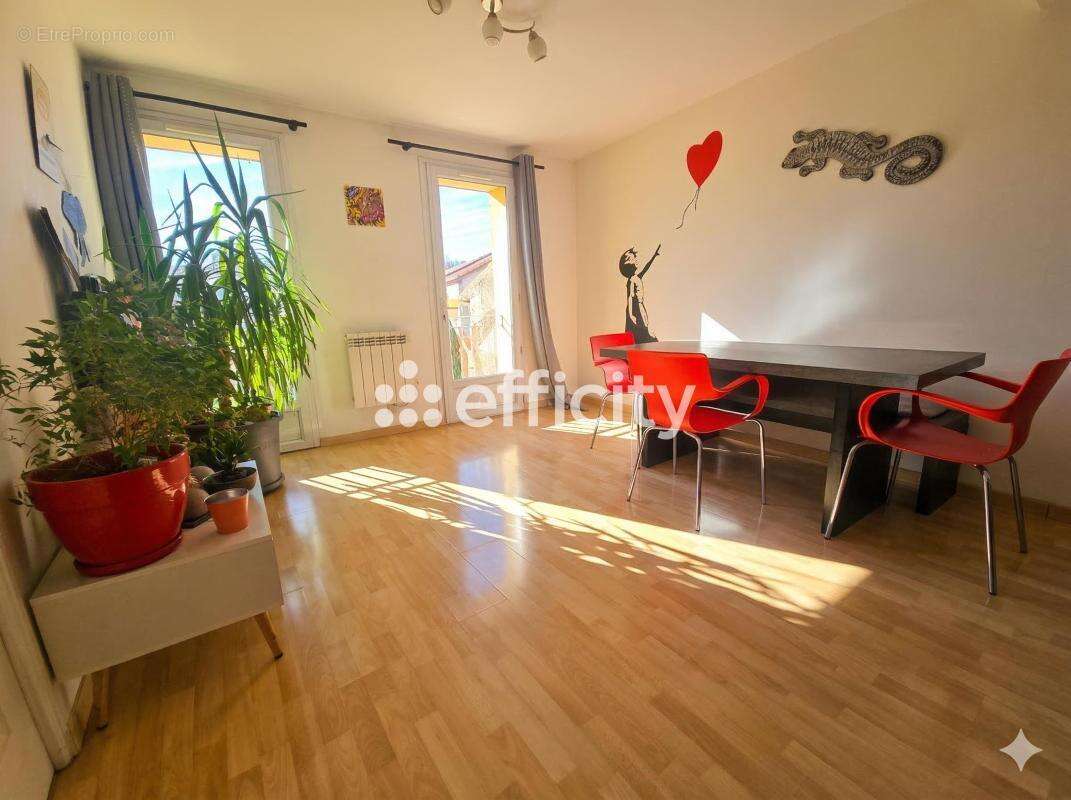 Appartement à GARDANNE