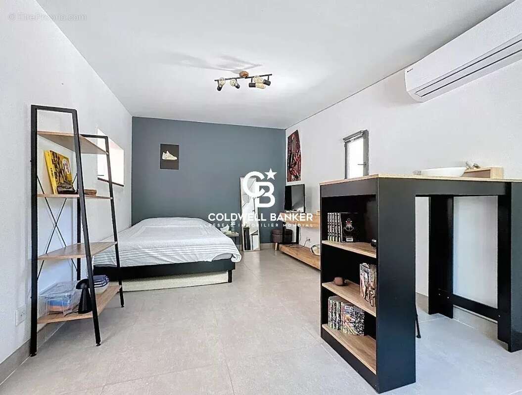 Maison à TOURRETTES