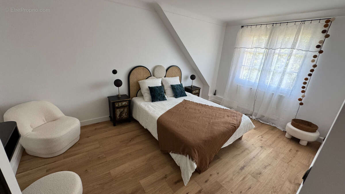 Maison à MONTMORENCY