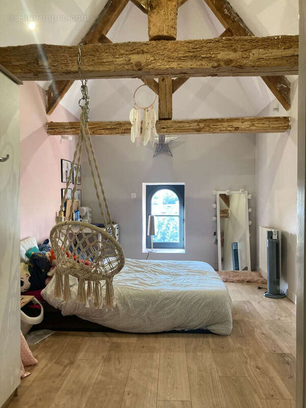 Maison à SAINT-SYMPHORIEN-SUR-COISE