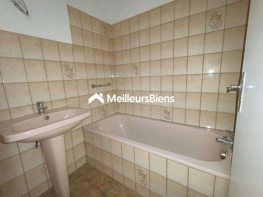 Appartement à BOURBONNE-LES-BAINS