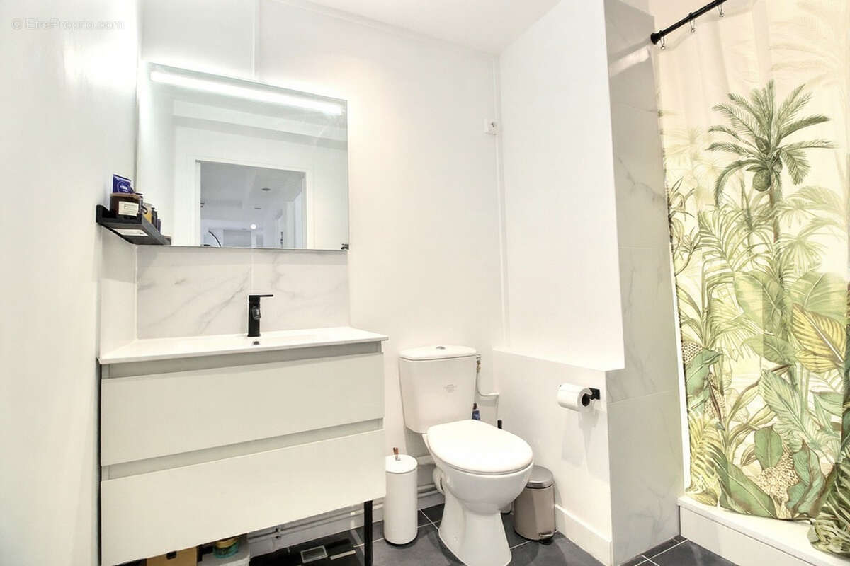 Appartement à VILLENEUVE-LA-GARENNE