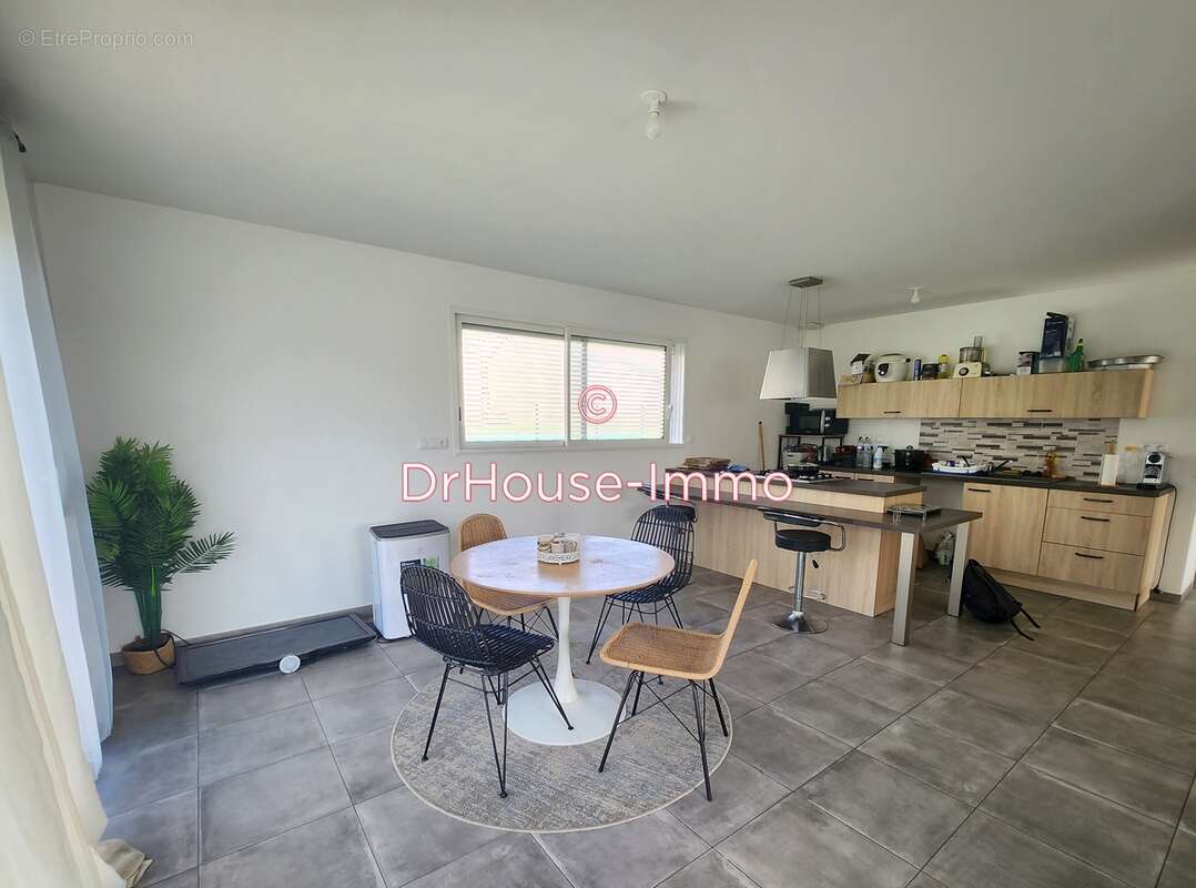 Maison à LA SUZE-SUR-SARTHE