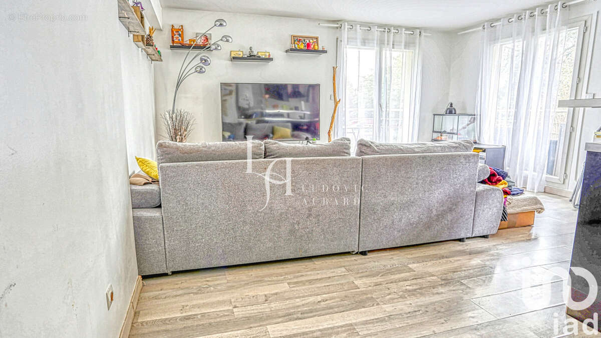 Photo 4 - Appartement à SAINT-OUEN-L&#039;AUMONE