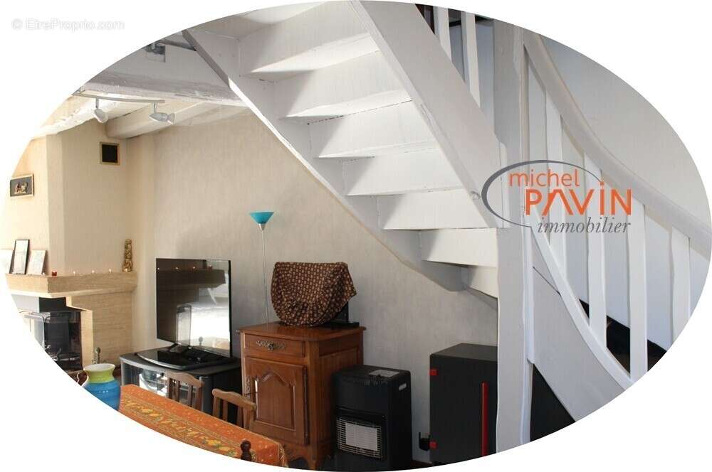 Maison à LA GUERCHE-SUR-L'AUBOIS