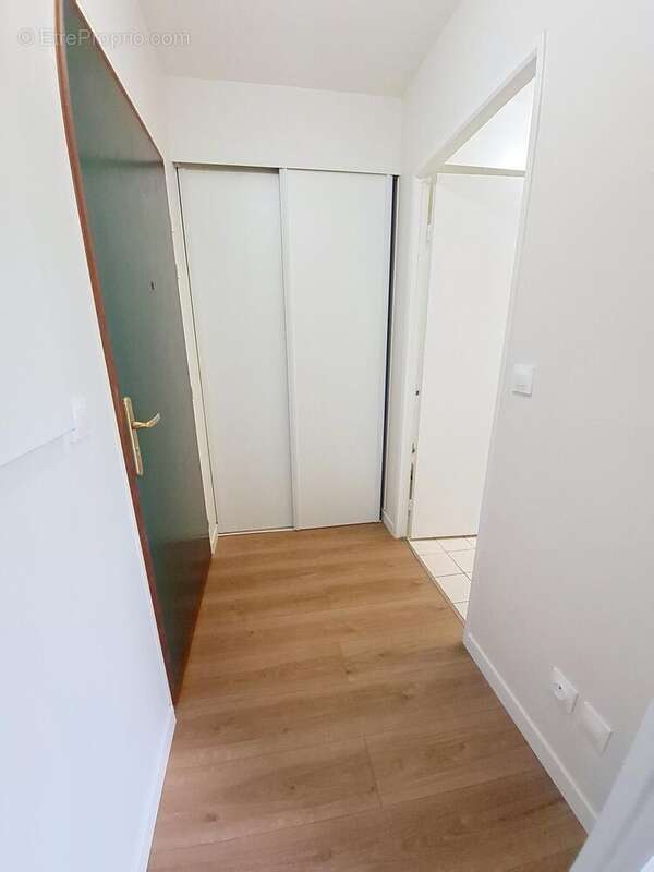 Photo 4 - Appartement à LES LILAS