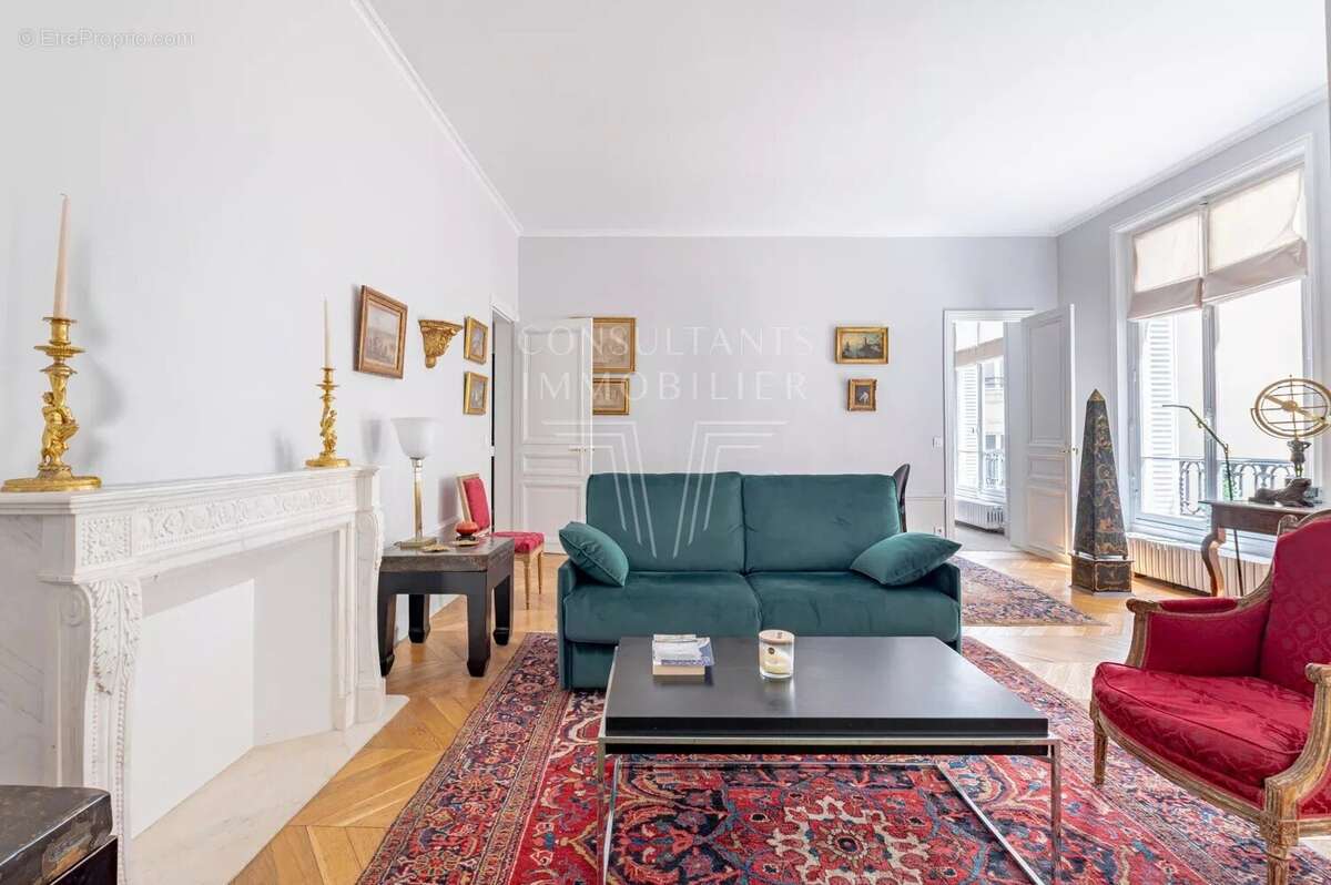 Plaine Monceau. Superbes volumes - photo 5
