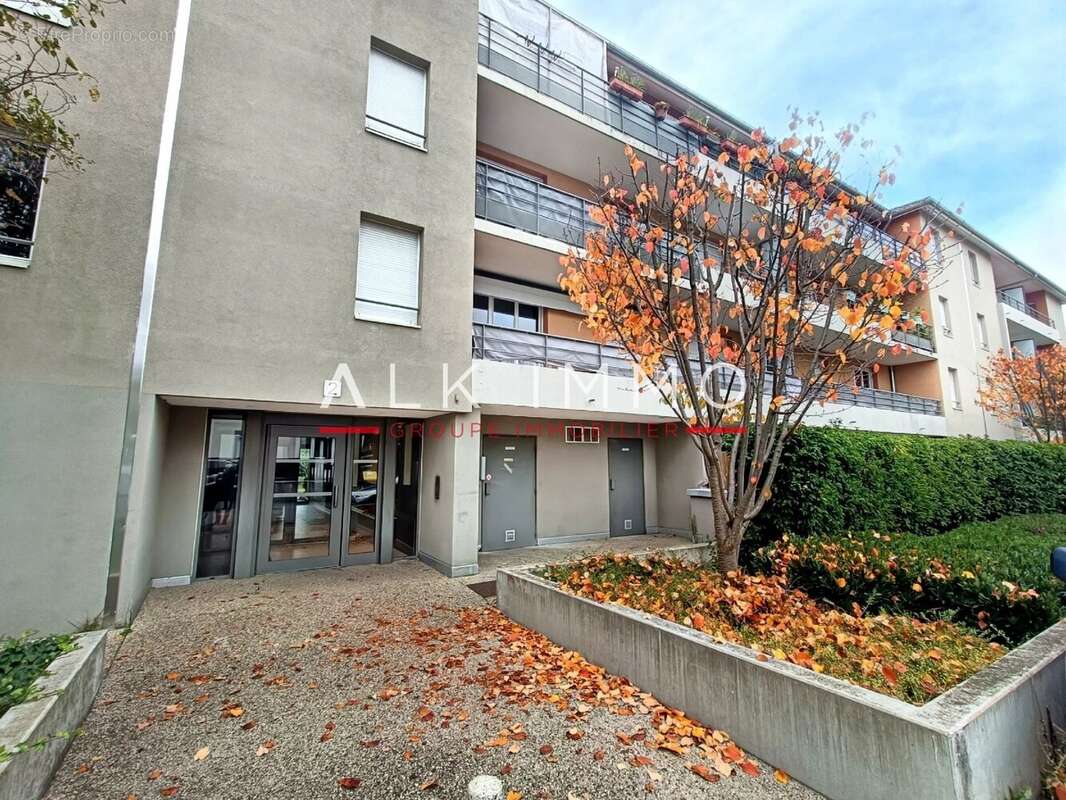 Appartement à VILLE-LA-GRAND