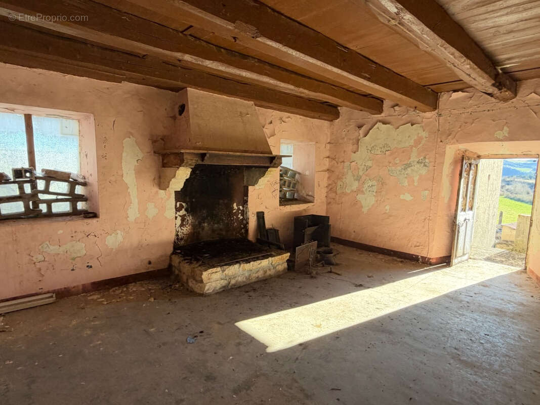 Maison à LE MASSEGROS