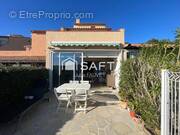 Photo 1 - Appartement à ROQUEBRUNE-SUR-ARGENS