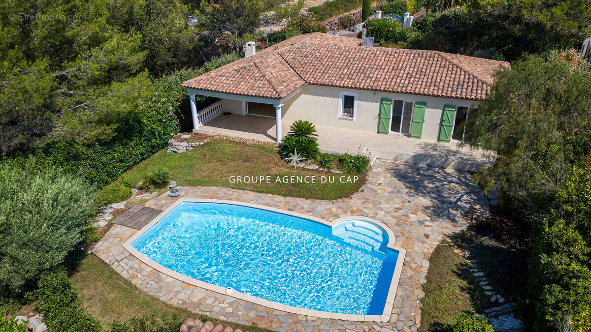 Maison à SAINT-RAPHAEL