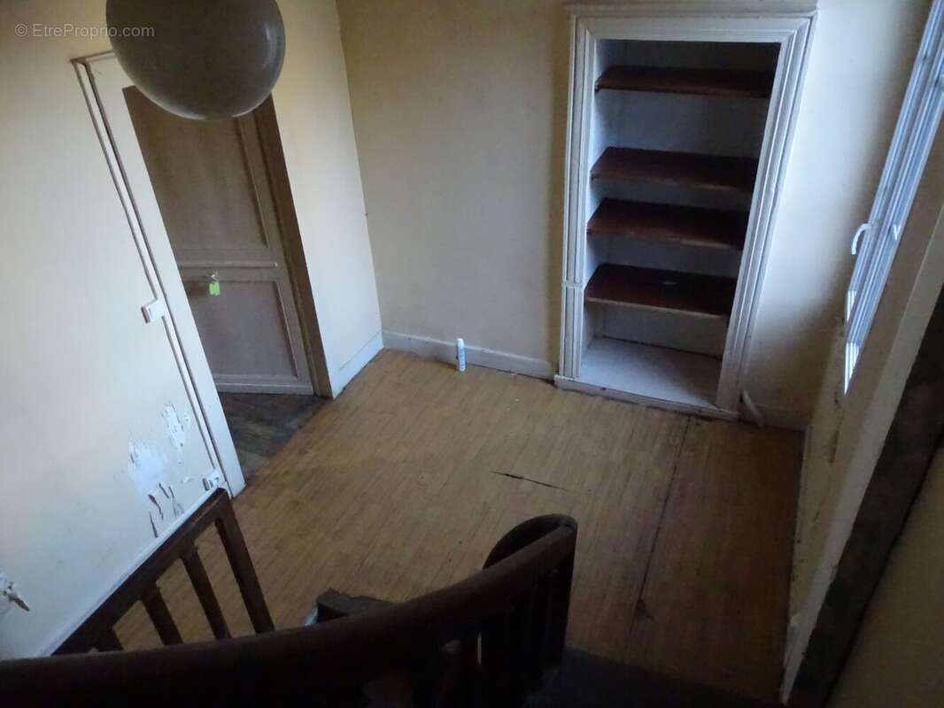 Appartement à LIGNIERES