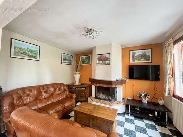 Maison 134 m² à Gisors  - photo 4