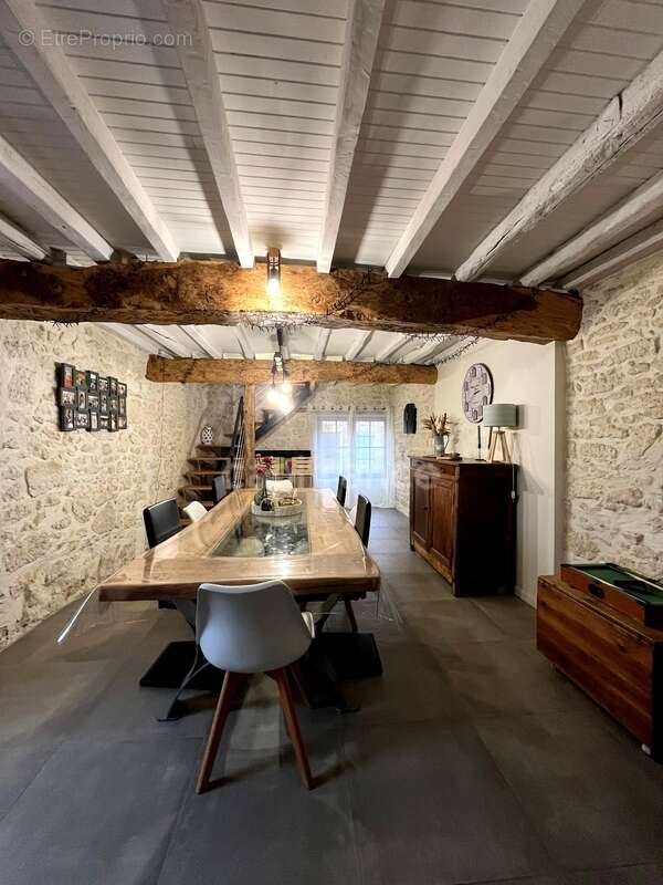 Maison à FLEURANCE