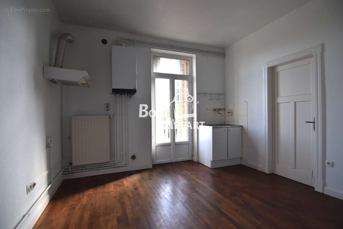 Appartement à SAINTE-MARIE-AUX-CHENES