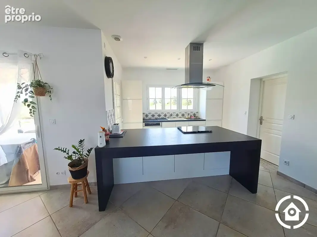 Maison 8 pièces 203 m² à vendre à Gente (16130) - photo 8