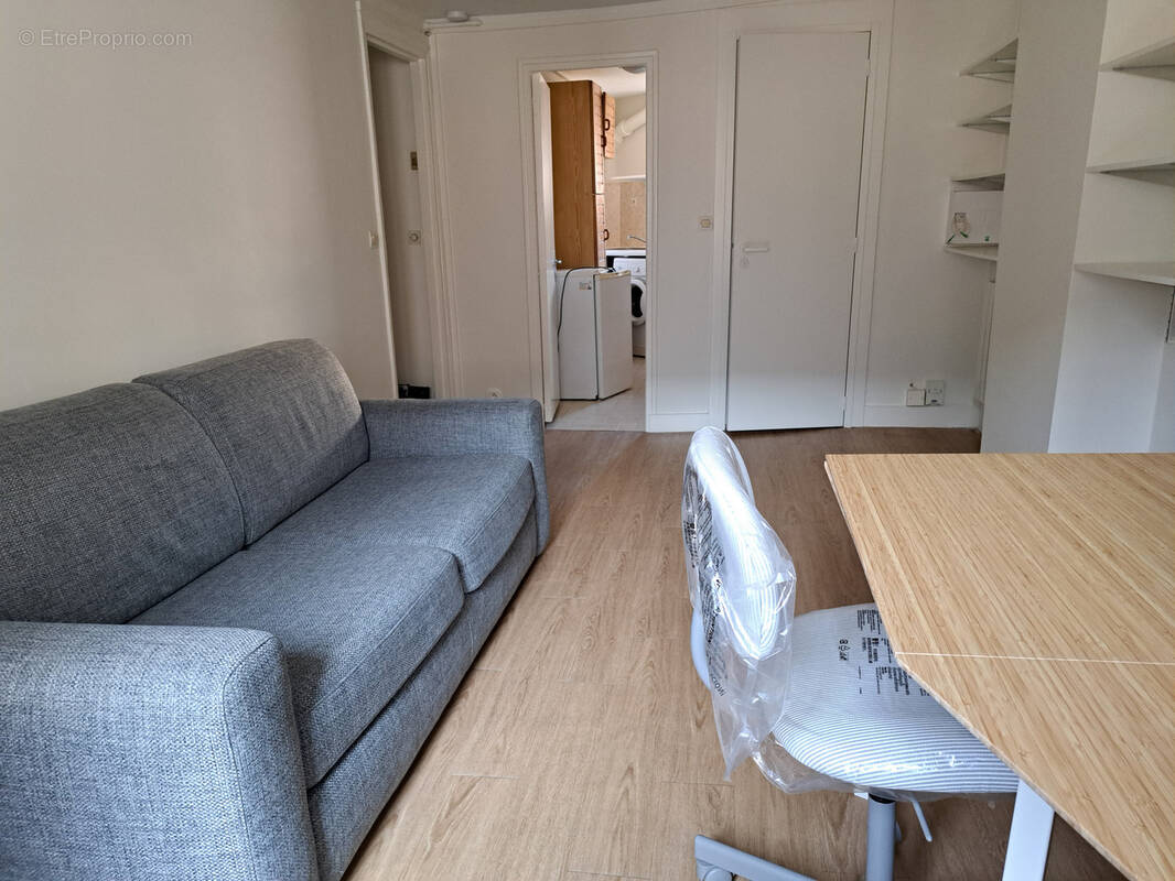 Appartement à PARIS-3E